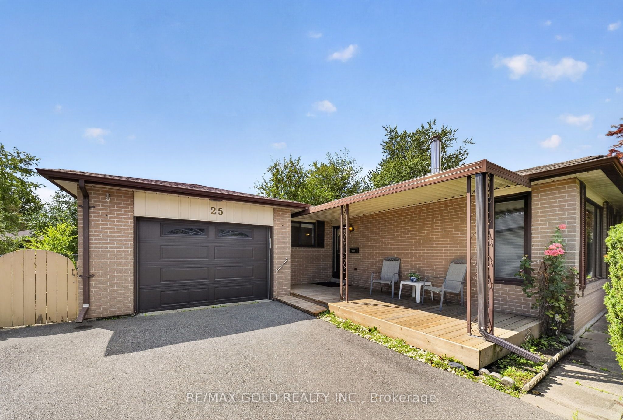 25 Drayton Crescent, Brampton, ON L6T 3G6 photo 3
