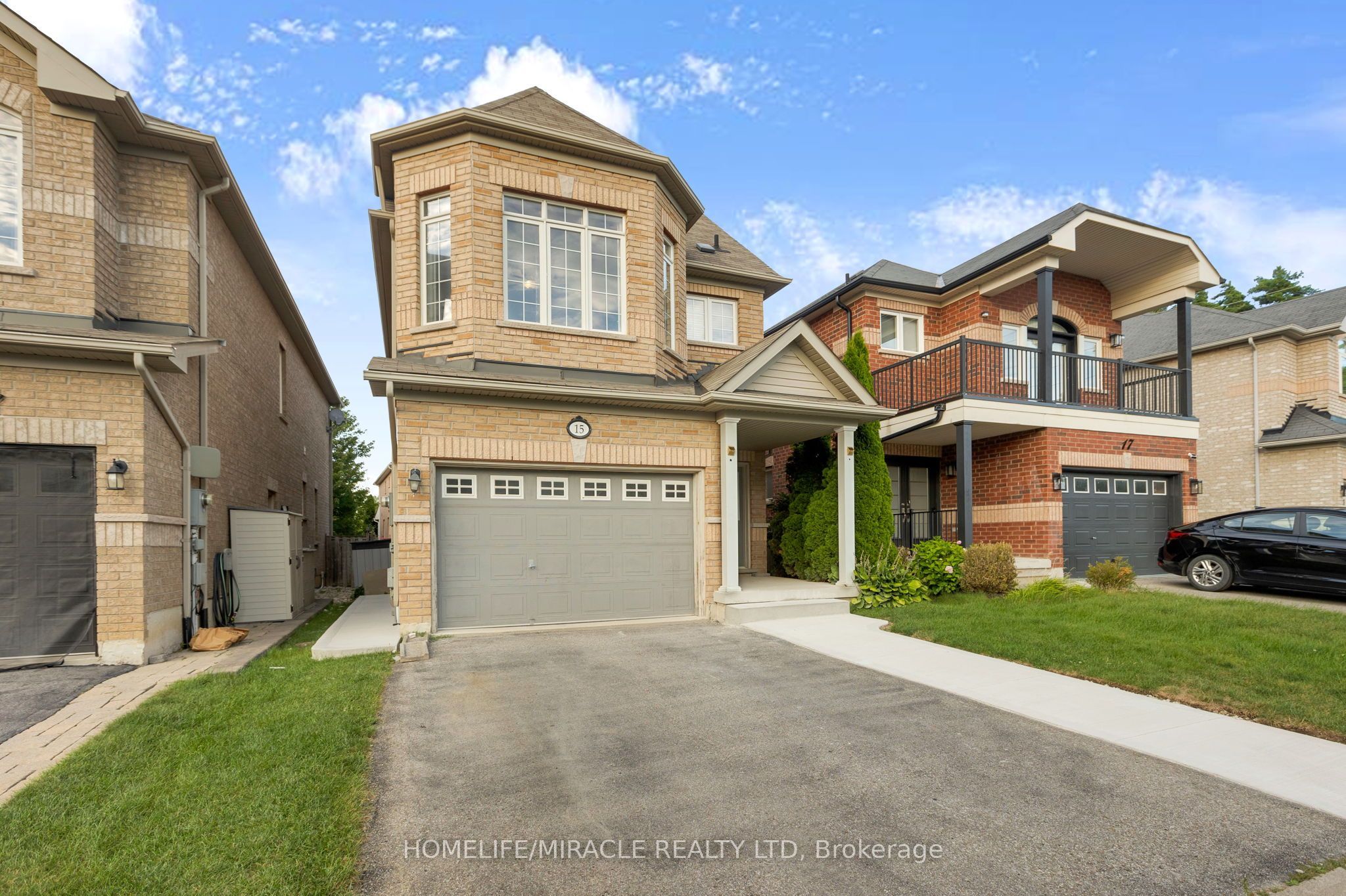 15 Chetholme Place E Main & Upper Floor, Halton Hills, ON L7G 0B5 photo 2