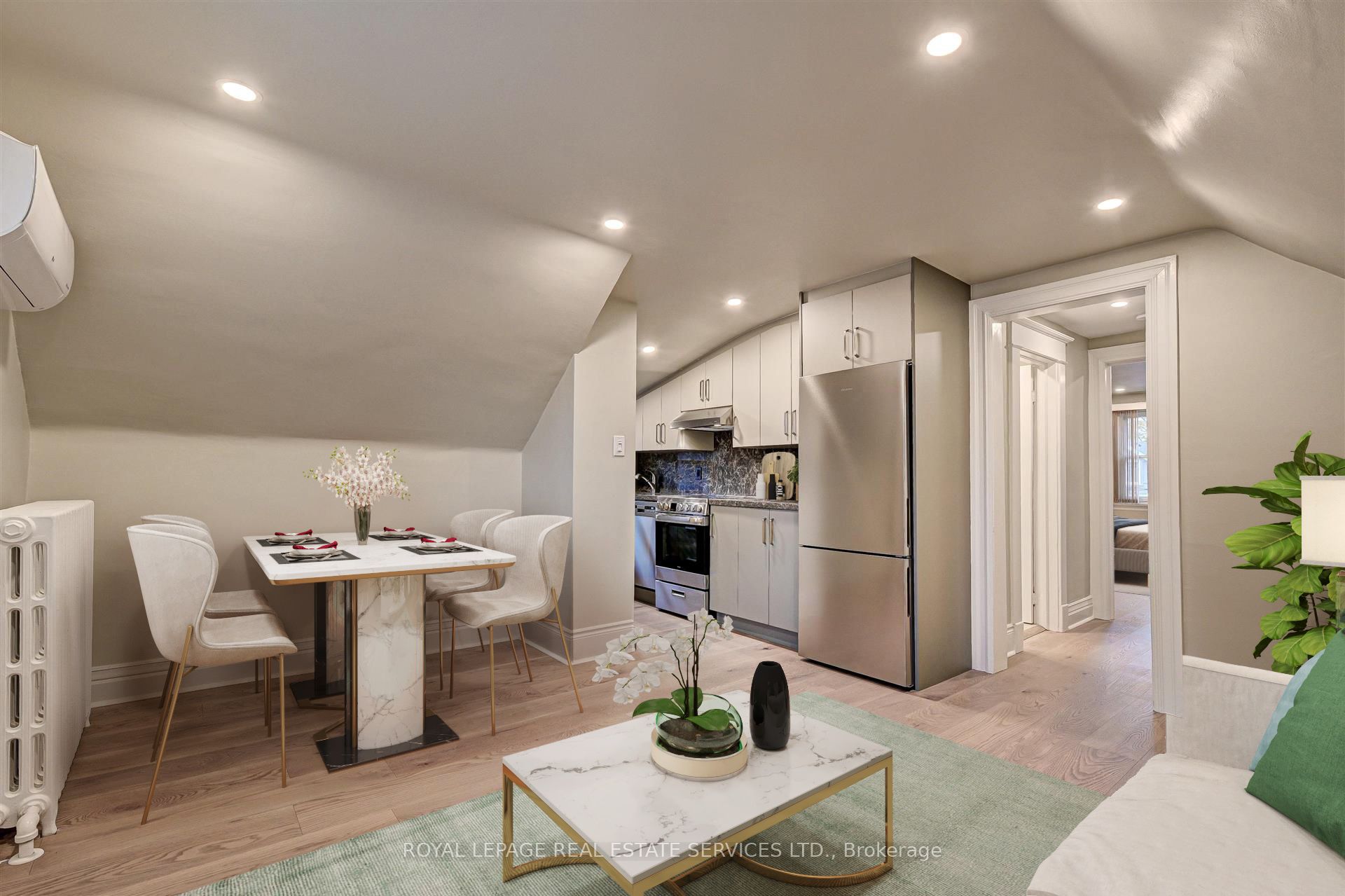 150 Medland Street 3, Toronto, ON M6P 2N5 photo 3