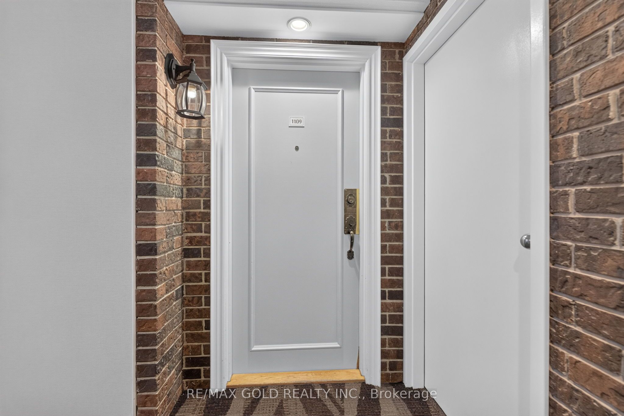 3 Lisa Street 1109, Brampton, ON L6T 4A2 photo 5
