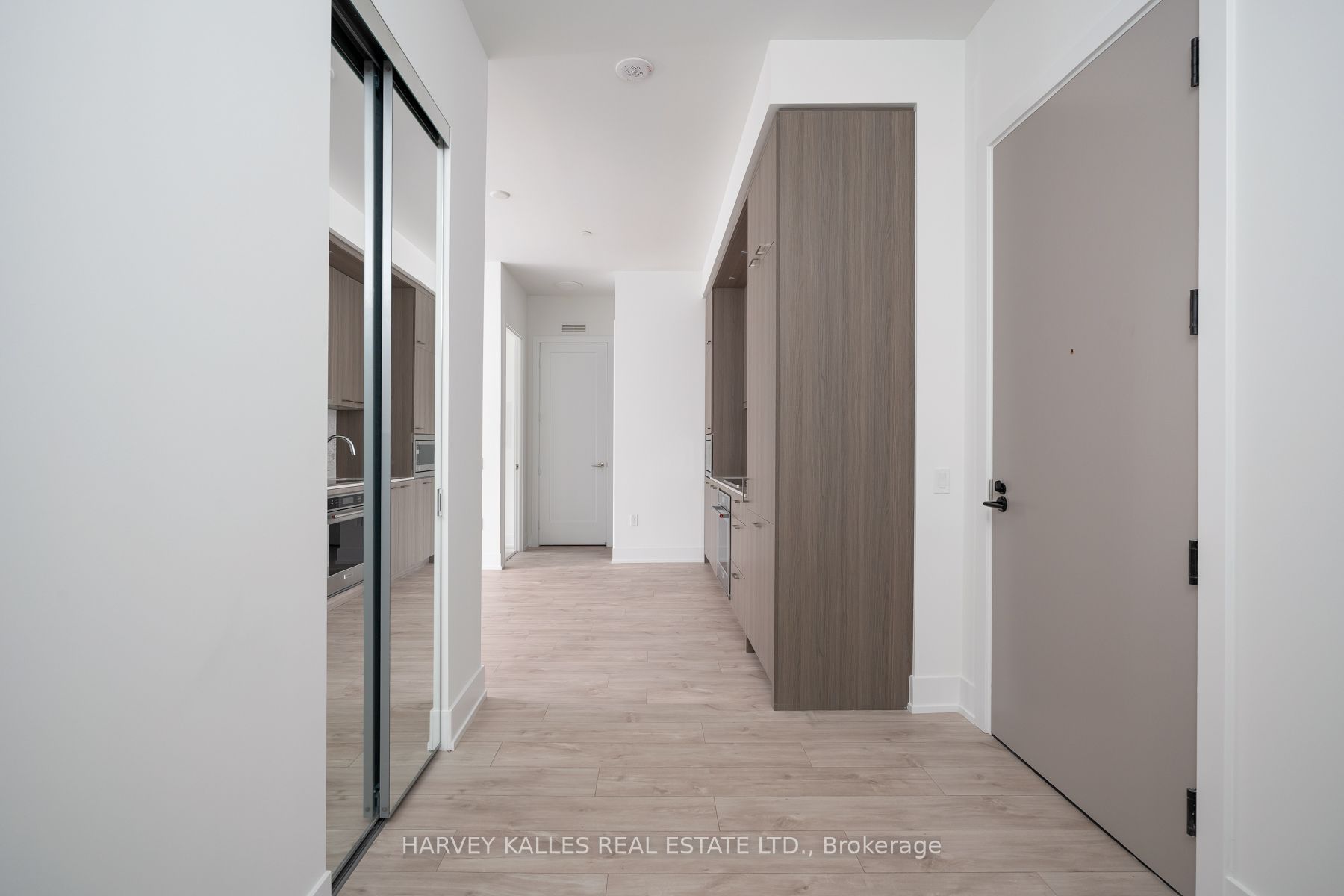 858 Dupont Street PH37, Toronto, ON M6G 0C1 photo 5