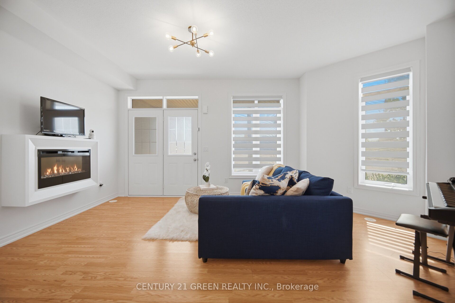 537 Dundas Street E, Oakville, ON L6H 3P6 photo 3