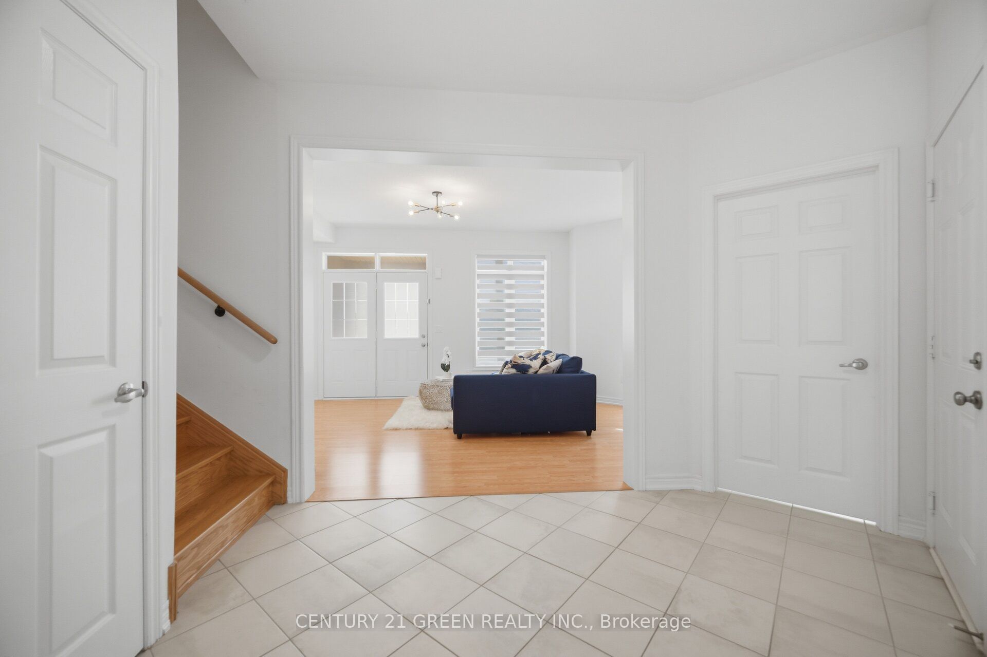 537 Dundas Street E, Oakville, ON L6H 3P6 photo 5