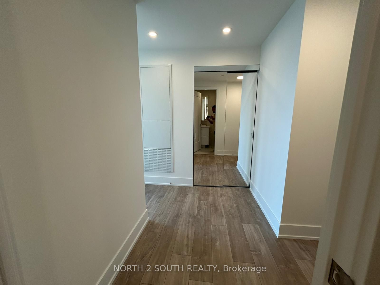 858 Dupont Street 529, Toronto, ON M6G 0C1 photo 5