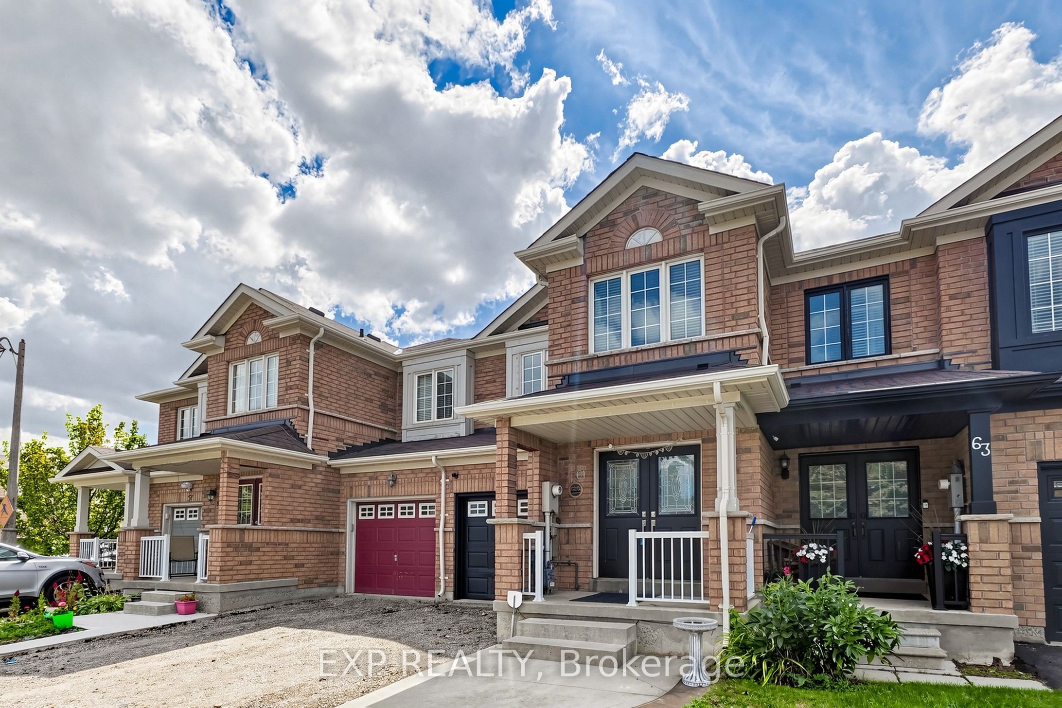 61 Spicebush Terrace, Brampton, ON L6X 0J4 photo 2