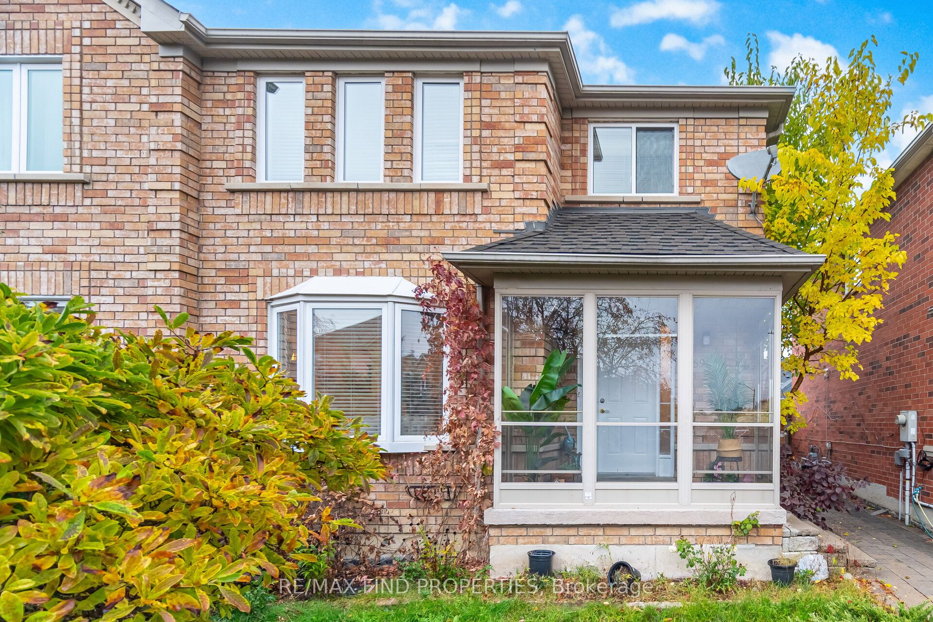 5903 Shelford Terrace, Mississauga, ON L5M 6K2