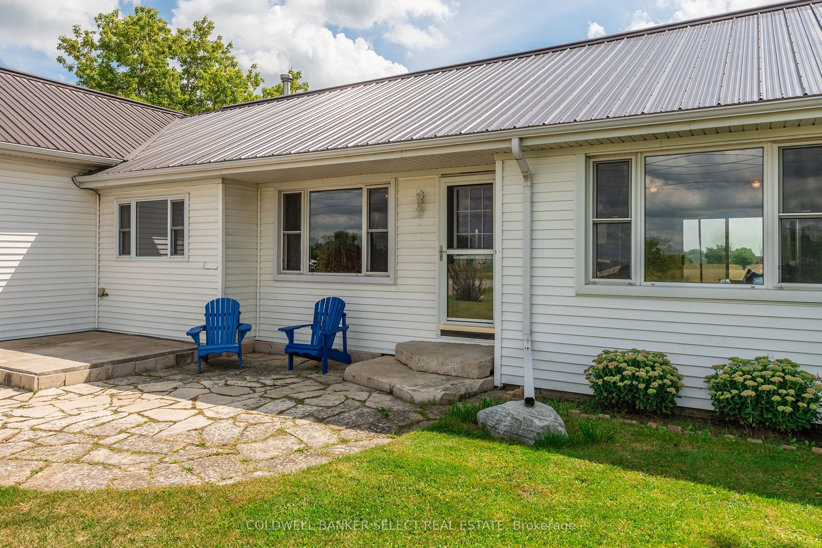6415 King Street, Caledon, ON L7C 0V2 photo 3