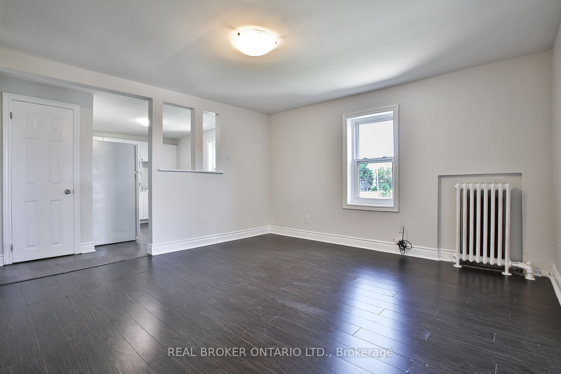 252 Sixth Street, Toronto, ON M8V 3A7 photo 2