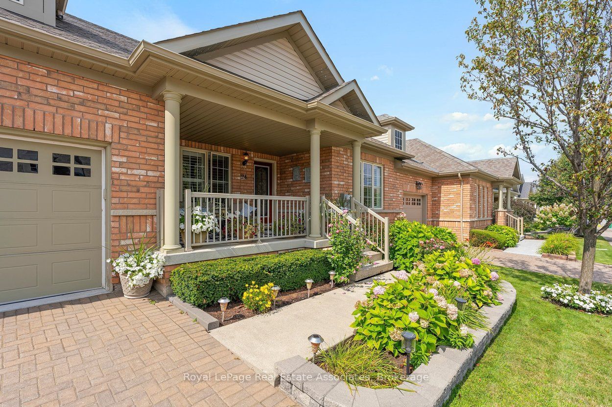 24 Lacorra Way, Brampton, ON L6R 3P2 photo 2