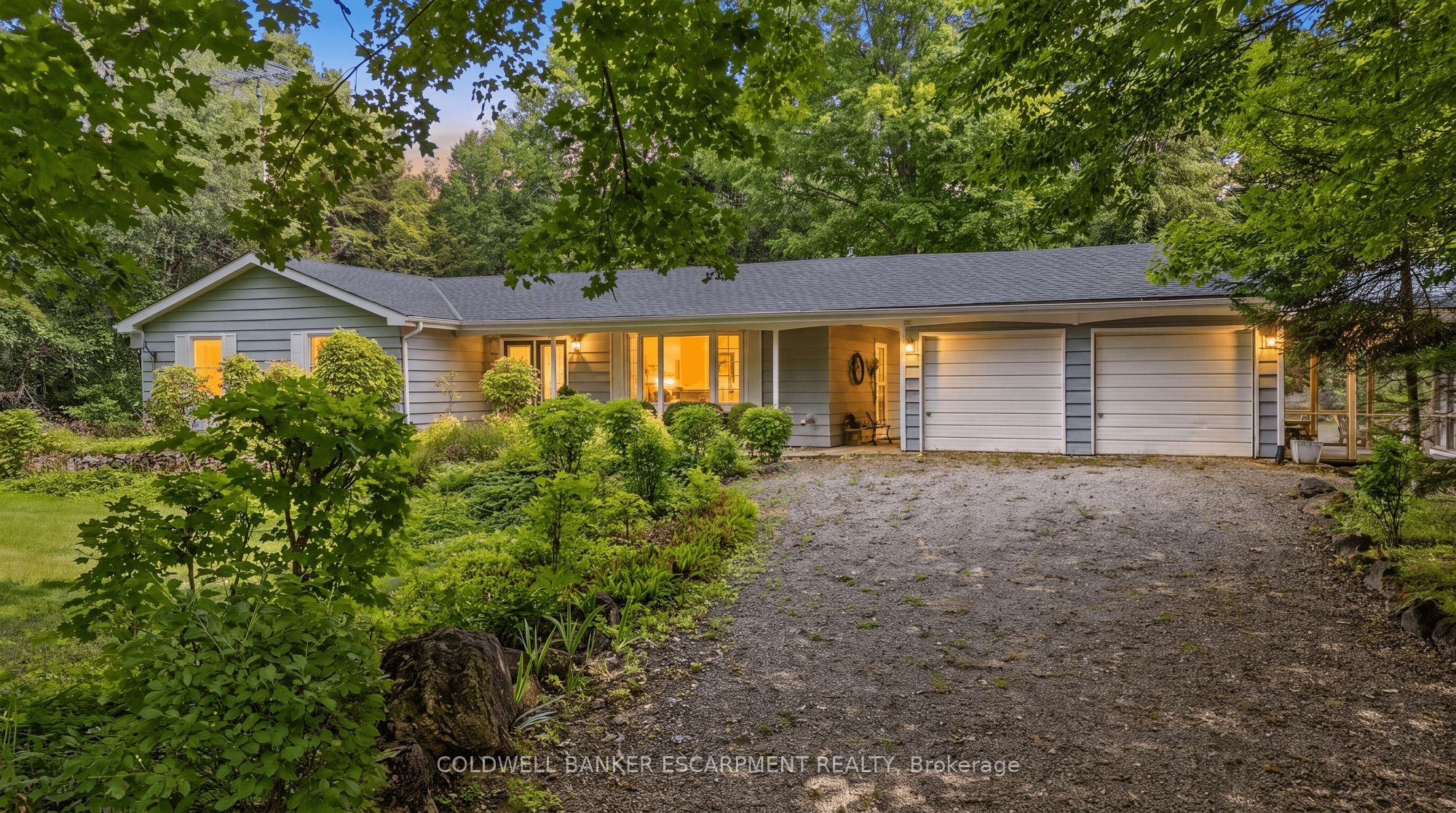 7470 22 Side Road, Halton Hills, ON L7J 2M1