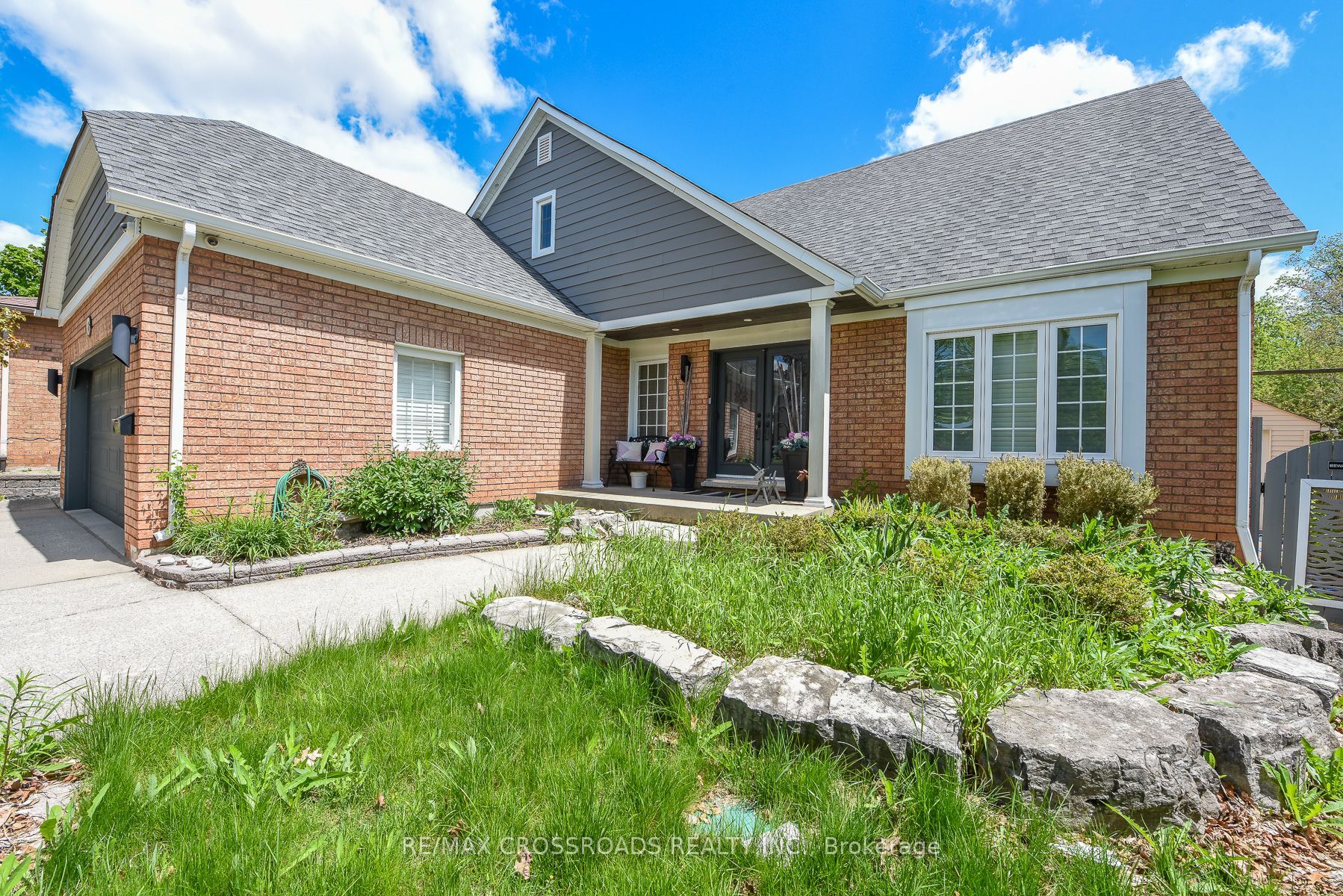 1171 Fairmeadow Trail, Oakville, ON L6M 2M7 photo 2
