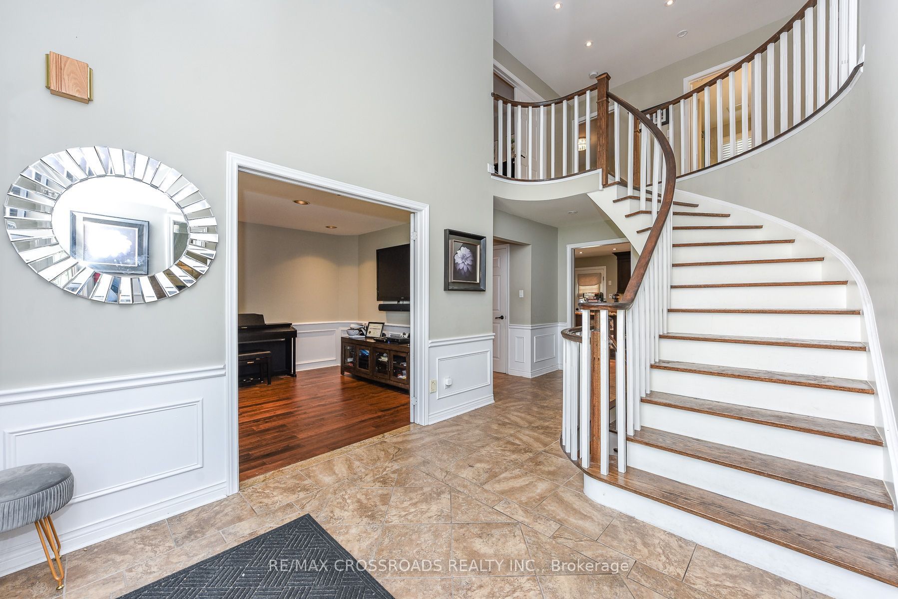 1171 Fairmeadow Trail, Oakville, ON L6M 2M7 photo 4