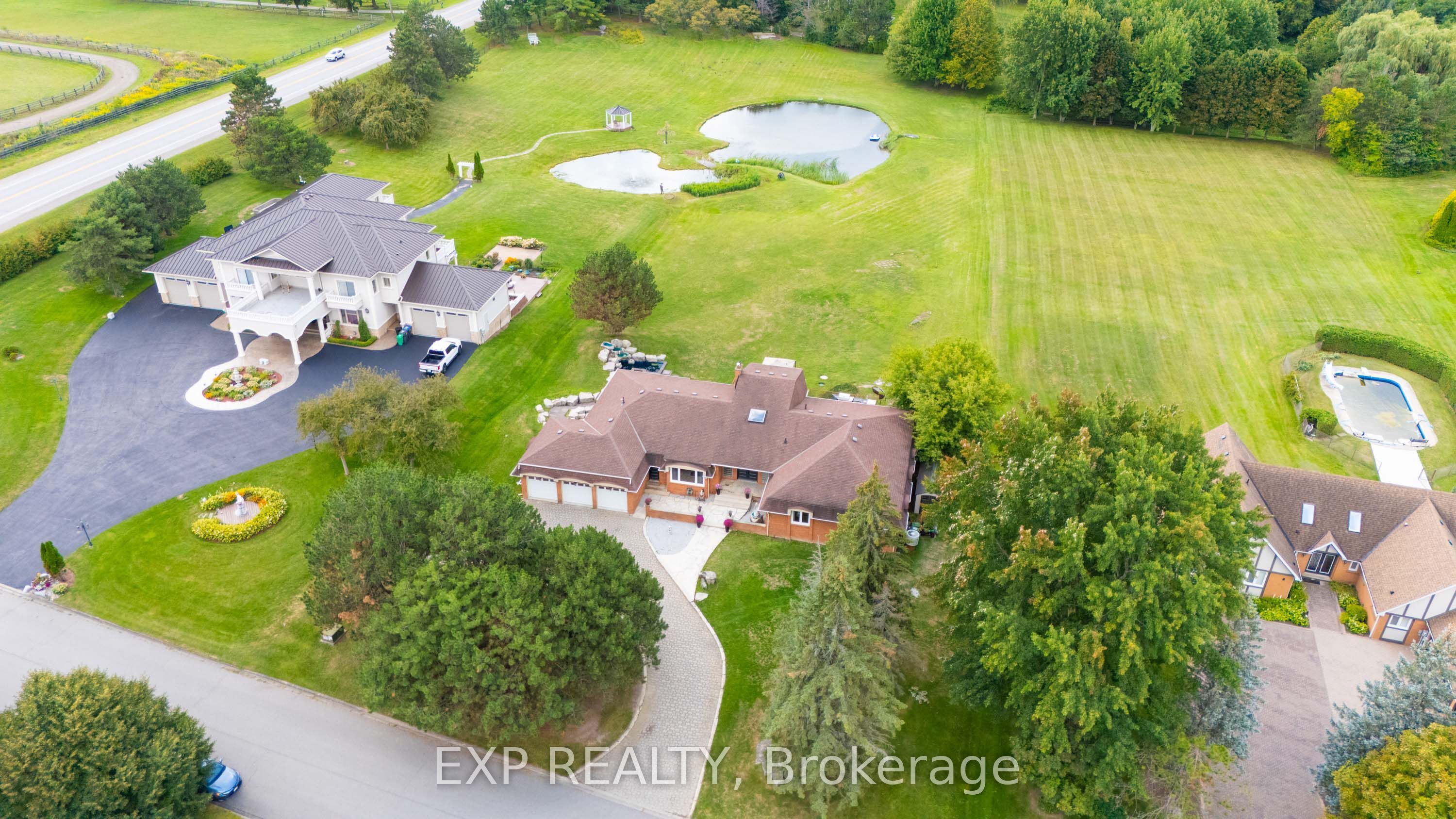 4 Ingleview Drive, Caledon, ON L7C 1P3 photo 3