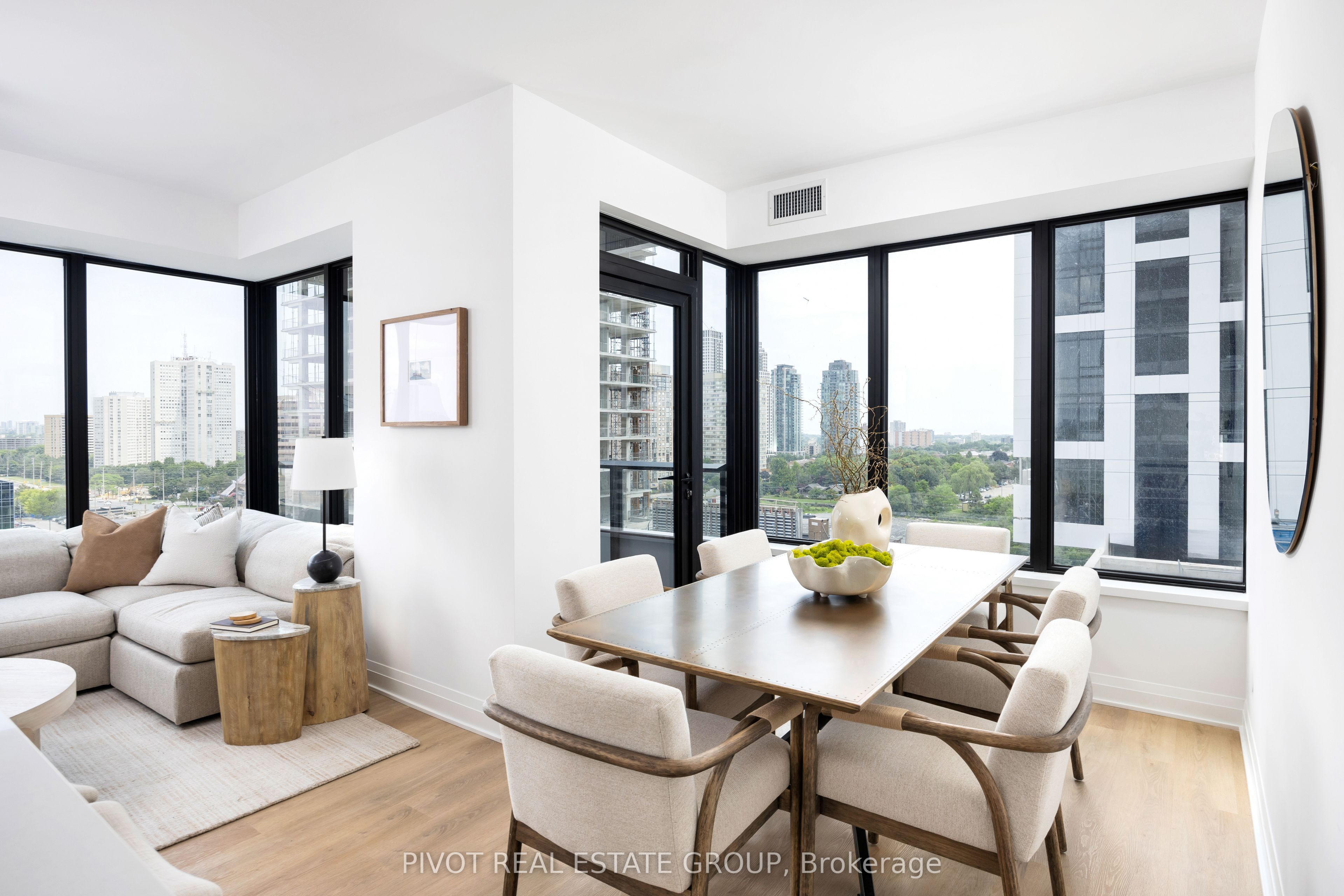 4023 THE EXCHANGE 2804, Mississauga, ON L5B 0N4