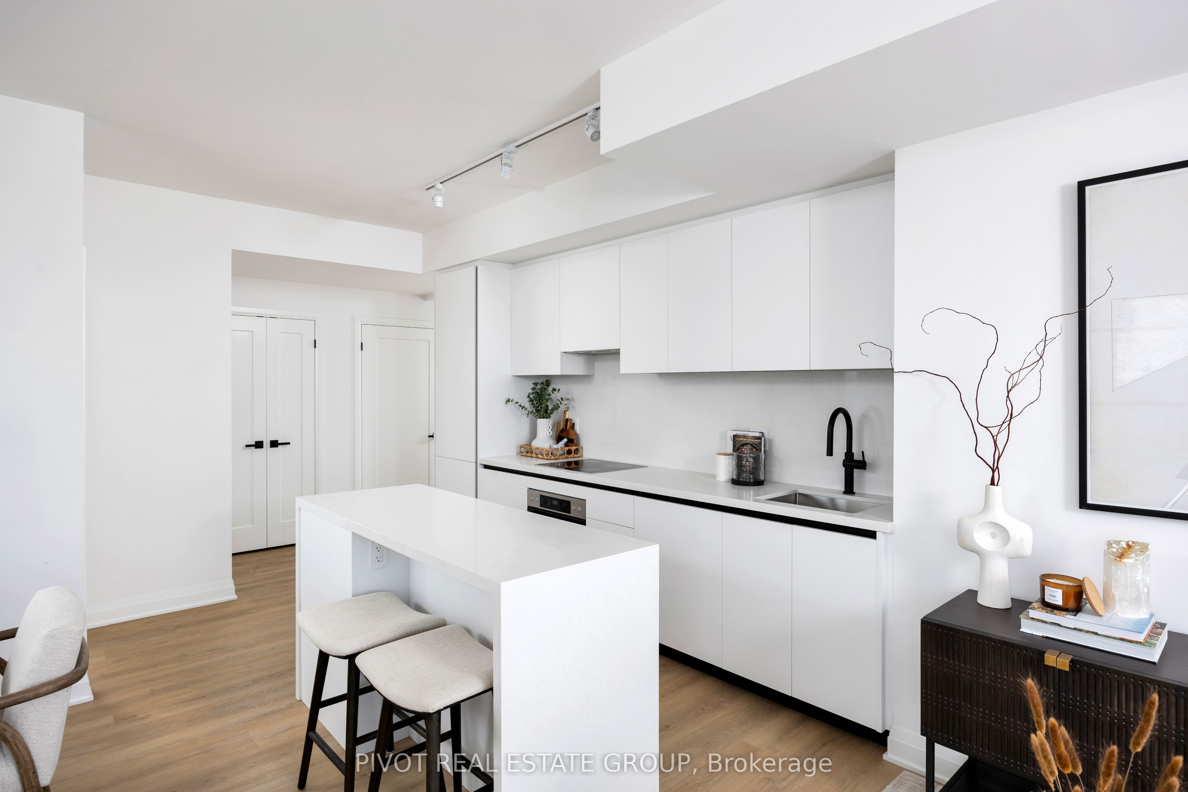 4023 THE EXCHANGE 2804, Mississauga, ON L5B 0N4 photo 3