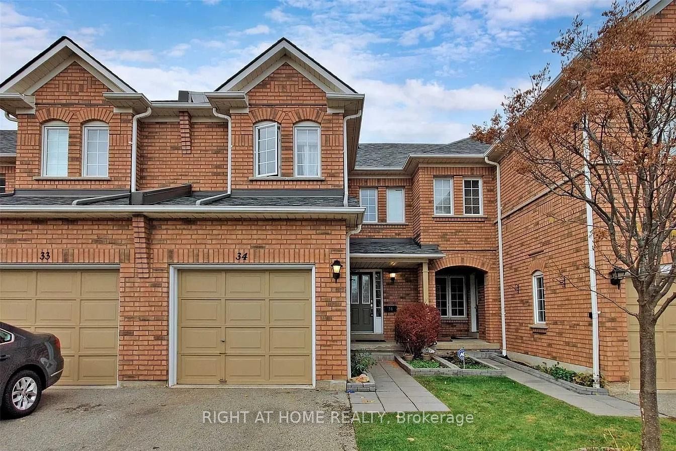 2665 Thomas Street 34, Mississauga, ON L5M 6G4