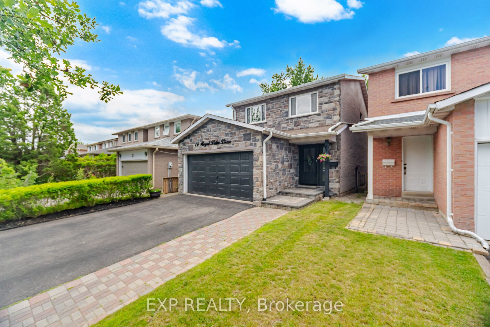 14 Royal Palm Drive, Brampton, ON L6Z 1P5 photo 3