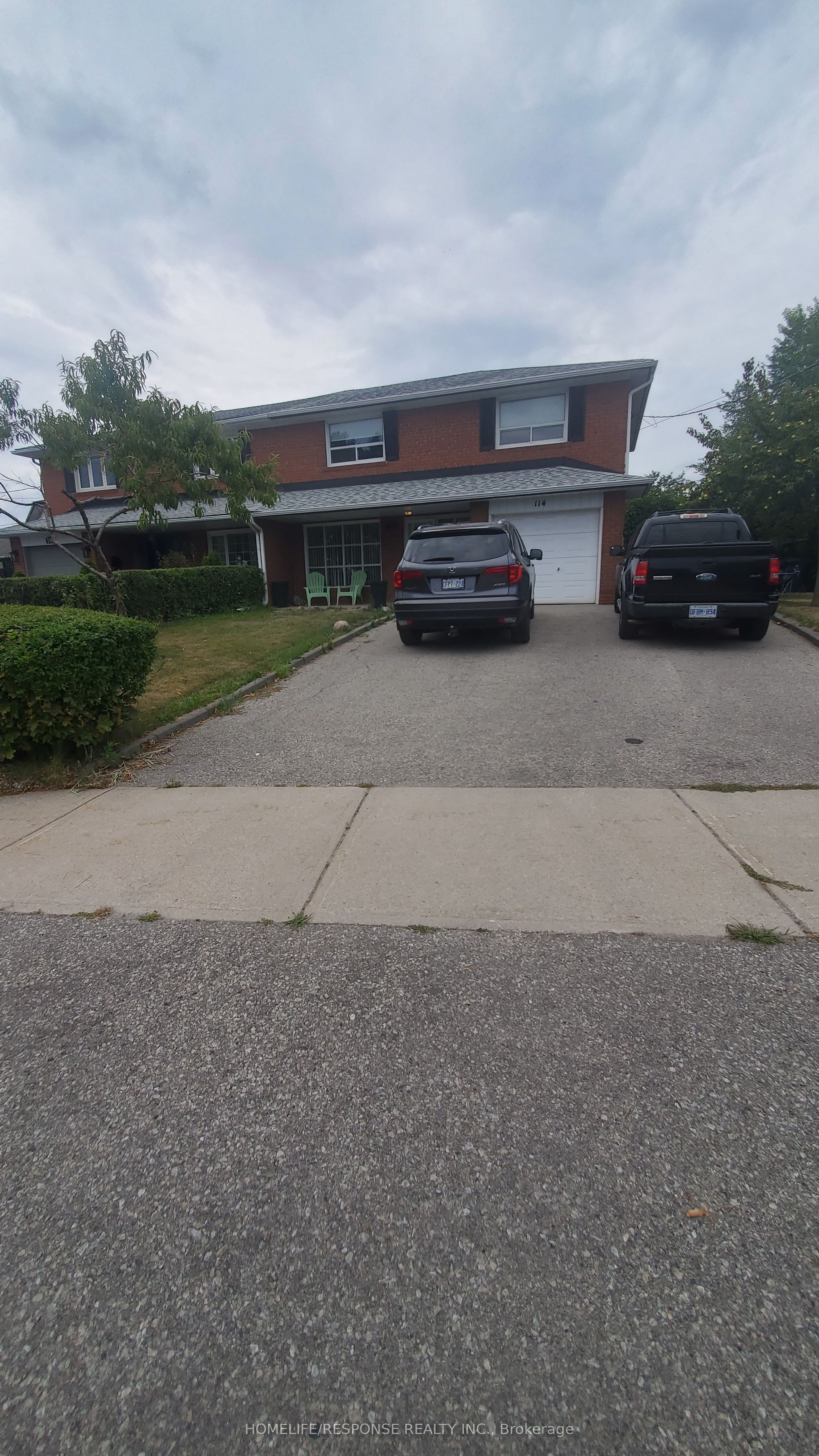 114 ARDWICK Boulevard, Toronto, ON M9M 1W2 photo 2