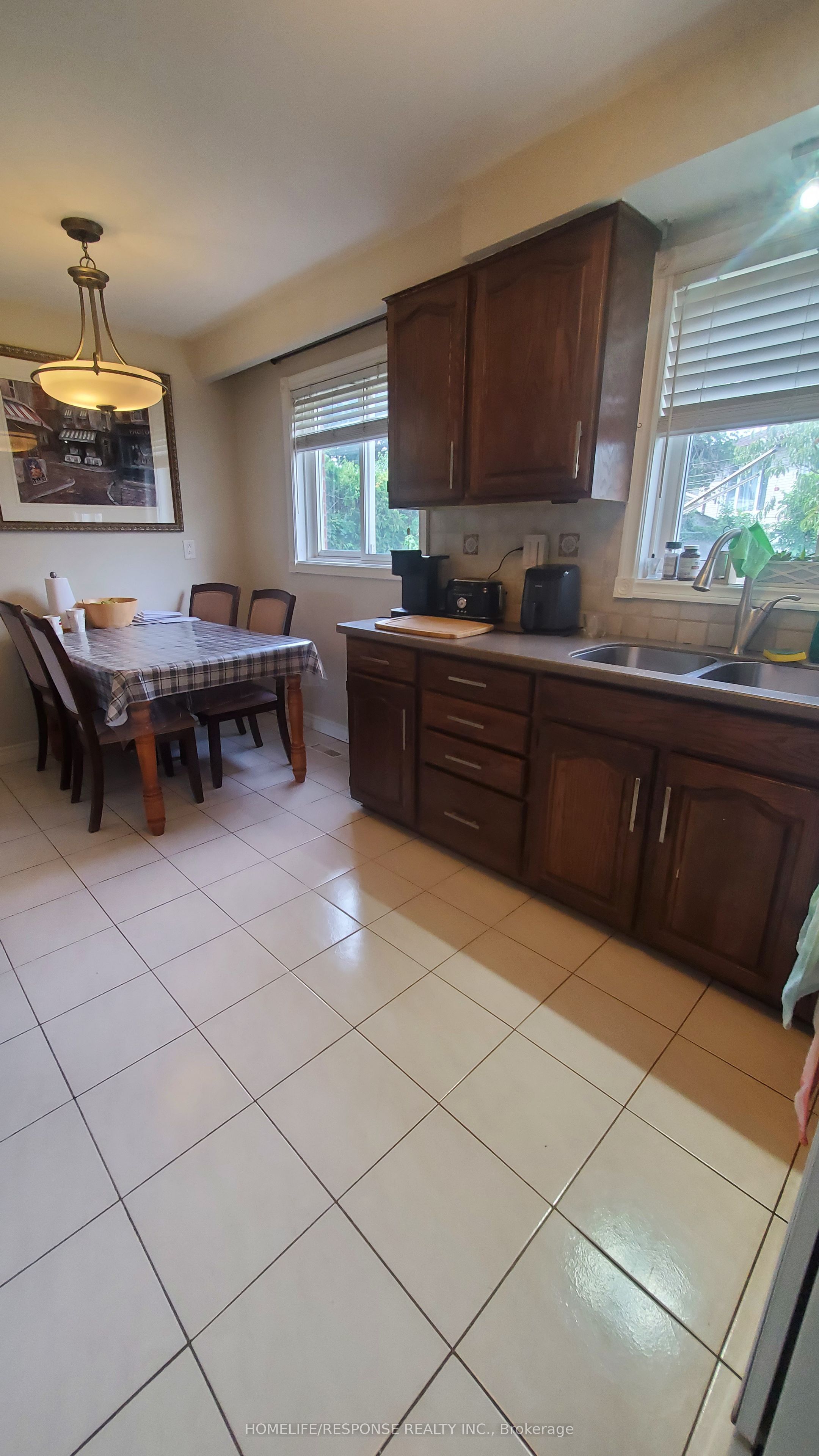 114 ARDWICK Boulevard, Toronto, ON M9M 1W2 photo 5