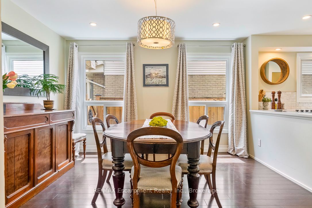 86 NORTHAMPTON Street, Brampton, ON L6S 3Y7 photo 5
