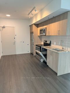 4010 Eglinton Avenue W 1807, Toronto, ON M9A 0G5 photo 5