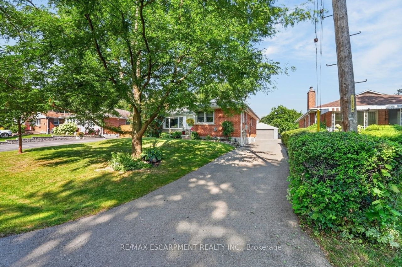 465 Springbank Crescent, Burlington, ON L7T 2W8 photo 3