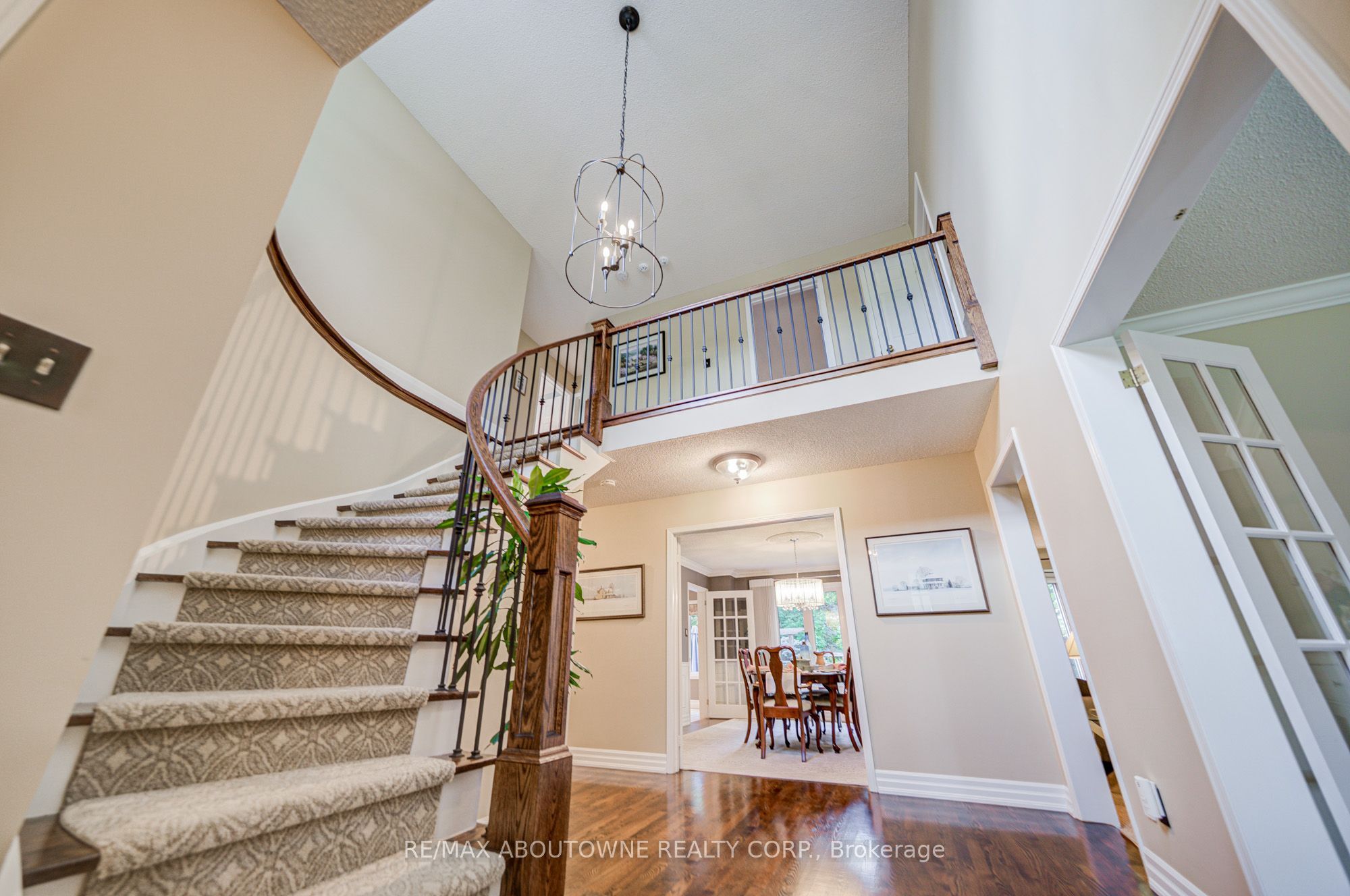 1511 Stoneybrook Trail, Oakville, ON L6M 2R4 photo 5