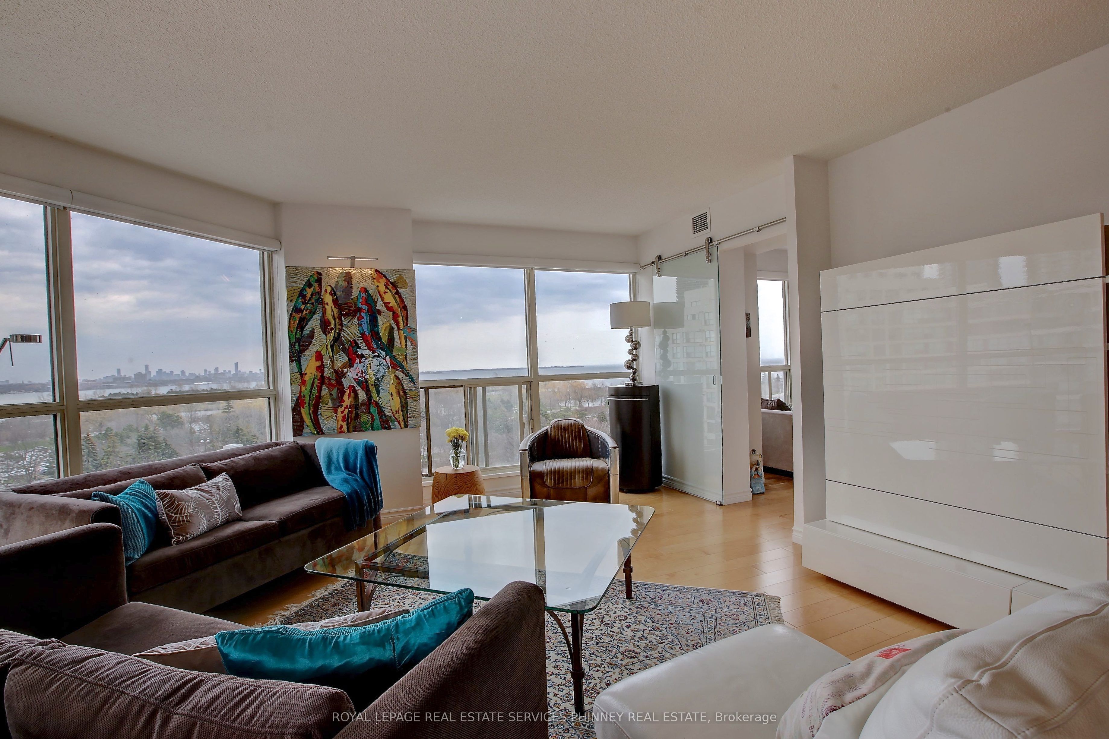 2267 Lake Shore Boulevard 802, Toronto, ON M8V 3X2 photo 5