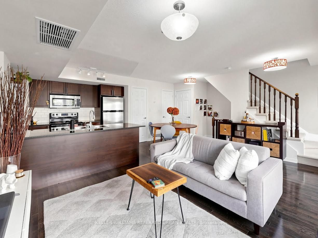 20 Foundry Avenue N 213, Toronto, ON M6H 4L1 photo 3