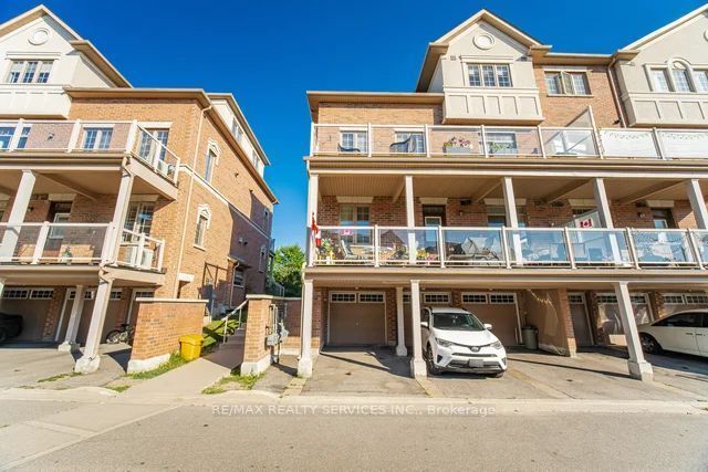 180 Howden Boulevard 70, Brampton, ON L6S 0E6
