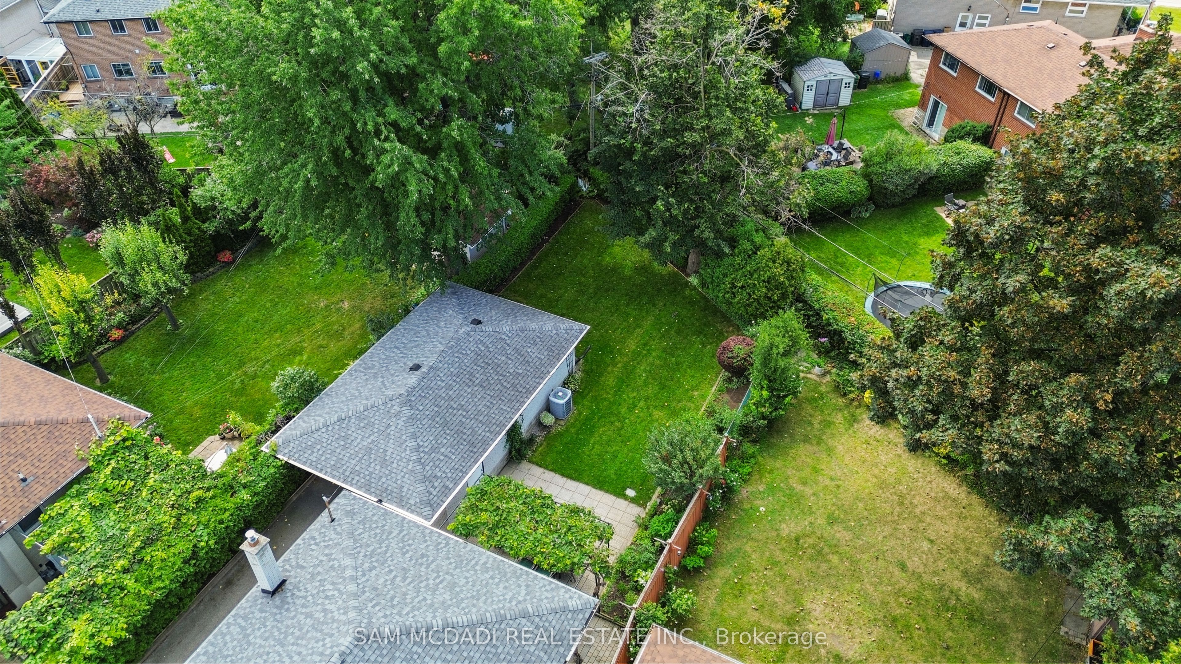 248 Wellesworth Drive, Toronto, ON M9C 4S6 photo 5