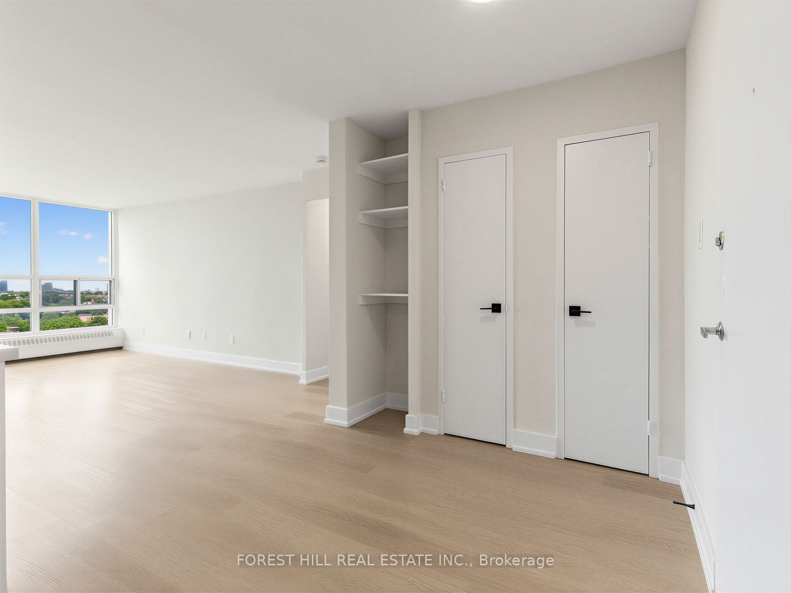 141 Lyon Court 1201, Toronto, ON M6B 3H2 photo 5