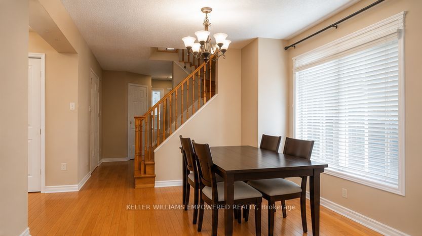 4568 Donegal Drive, Mississauga, ON L5M 4H2 photo 4