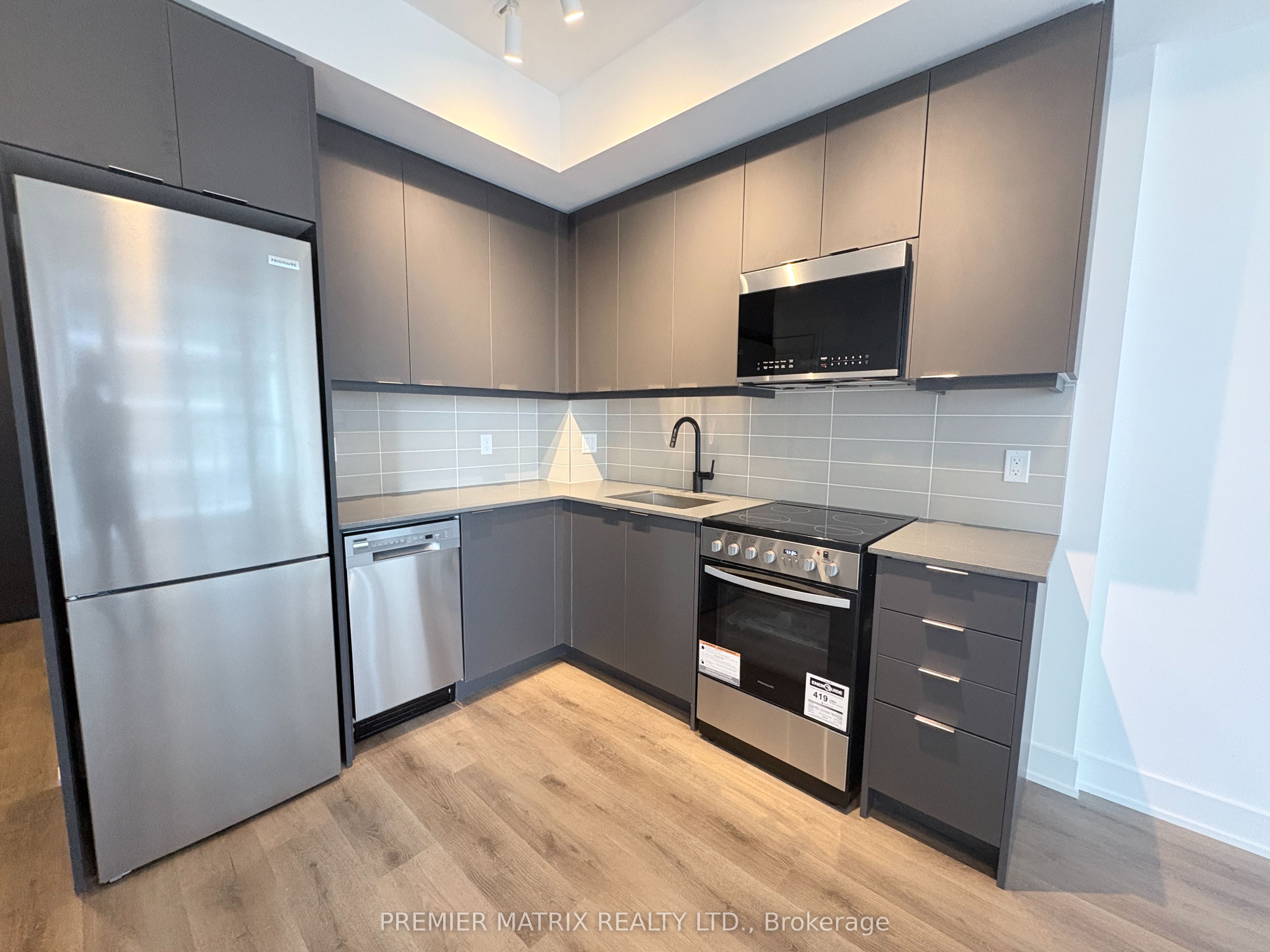 115 Nipissing Road 808A, Milton, ON L9T 1R3 photo 5