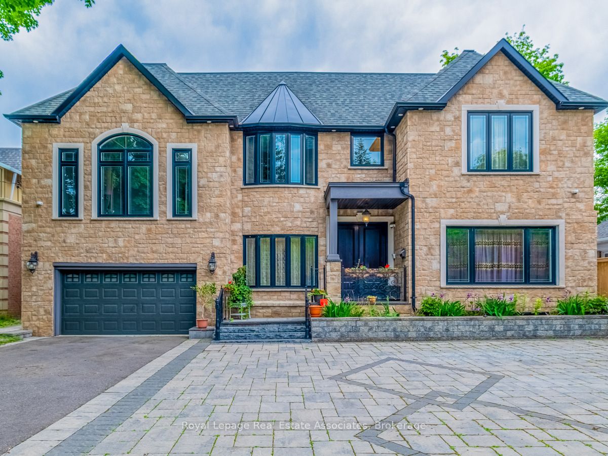 96 Elmcrest Road, Toronto, ON M9C 3R9 photo 4