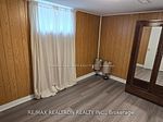 209 Saint Lucie Drive Basement, Toronto, ON M9M 1T4 photo 4
