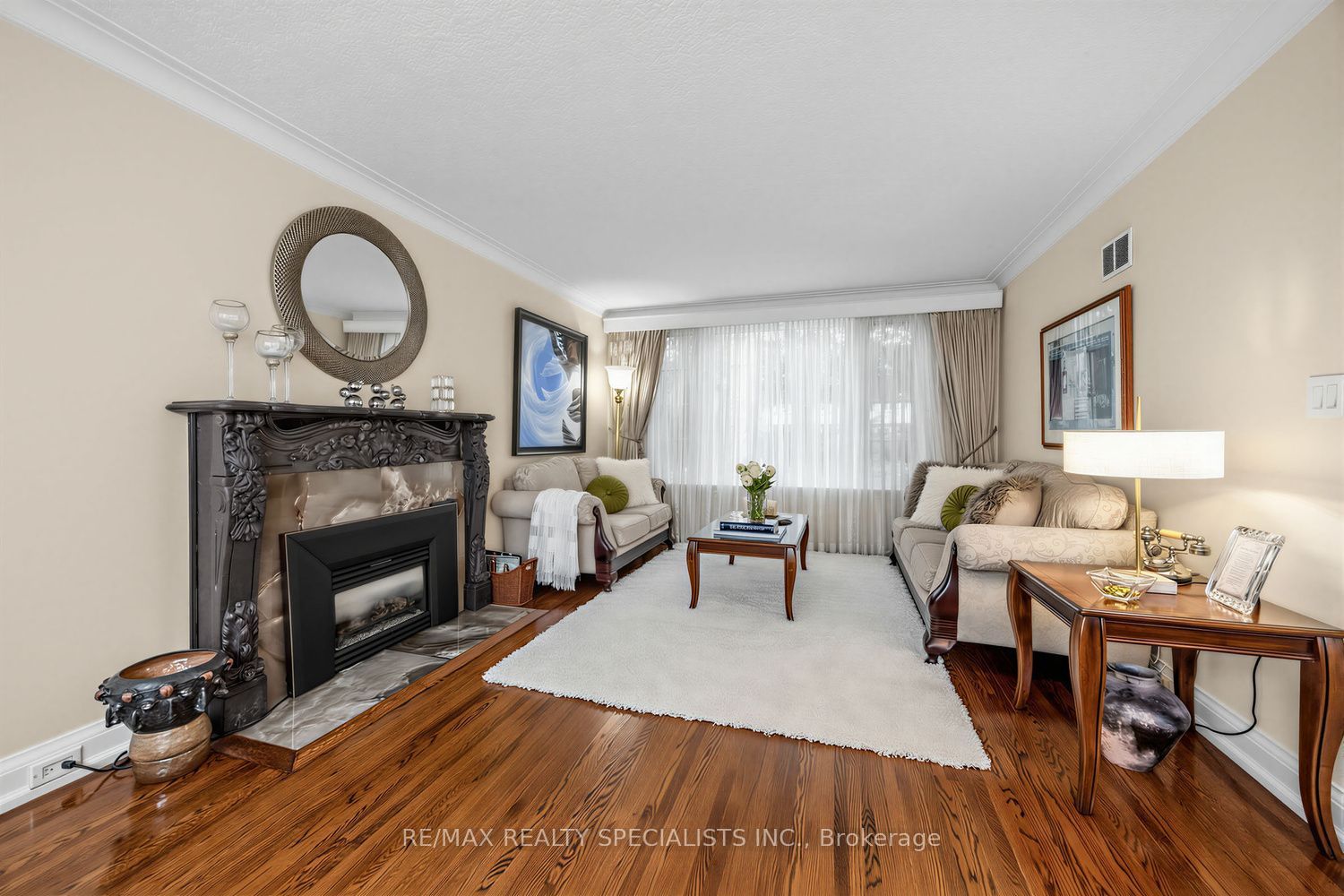 1211 Royal York Road, Toronto, ON M9A 4B5 photo 4