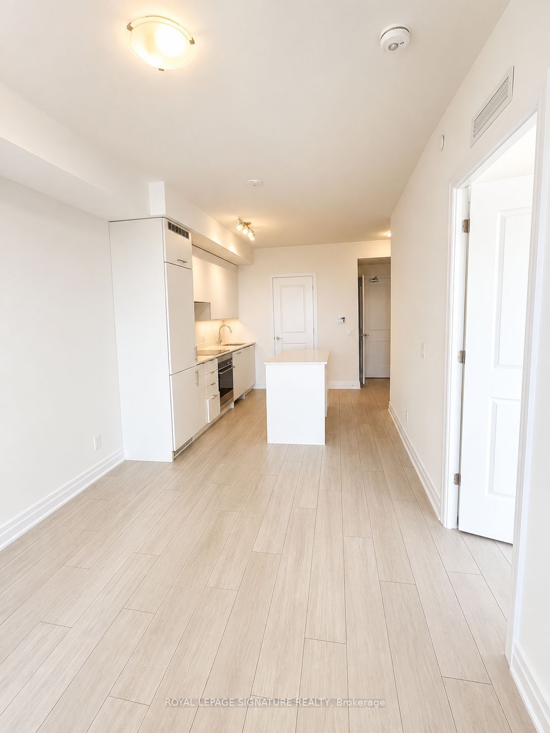 30 Elm Drive 1307, Mississauga, ON L5B 0N6 photo 4