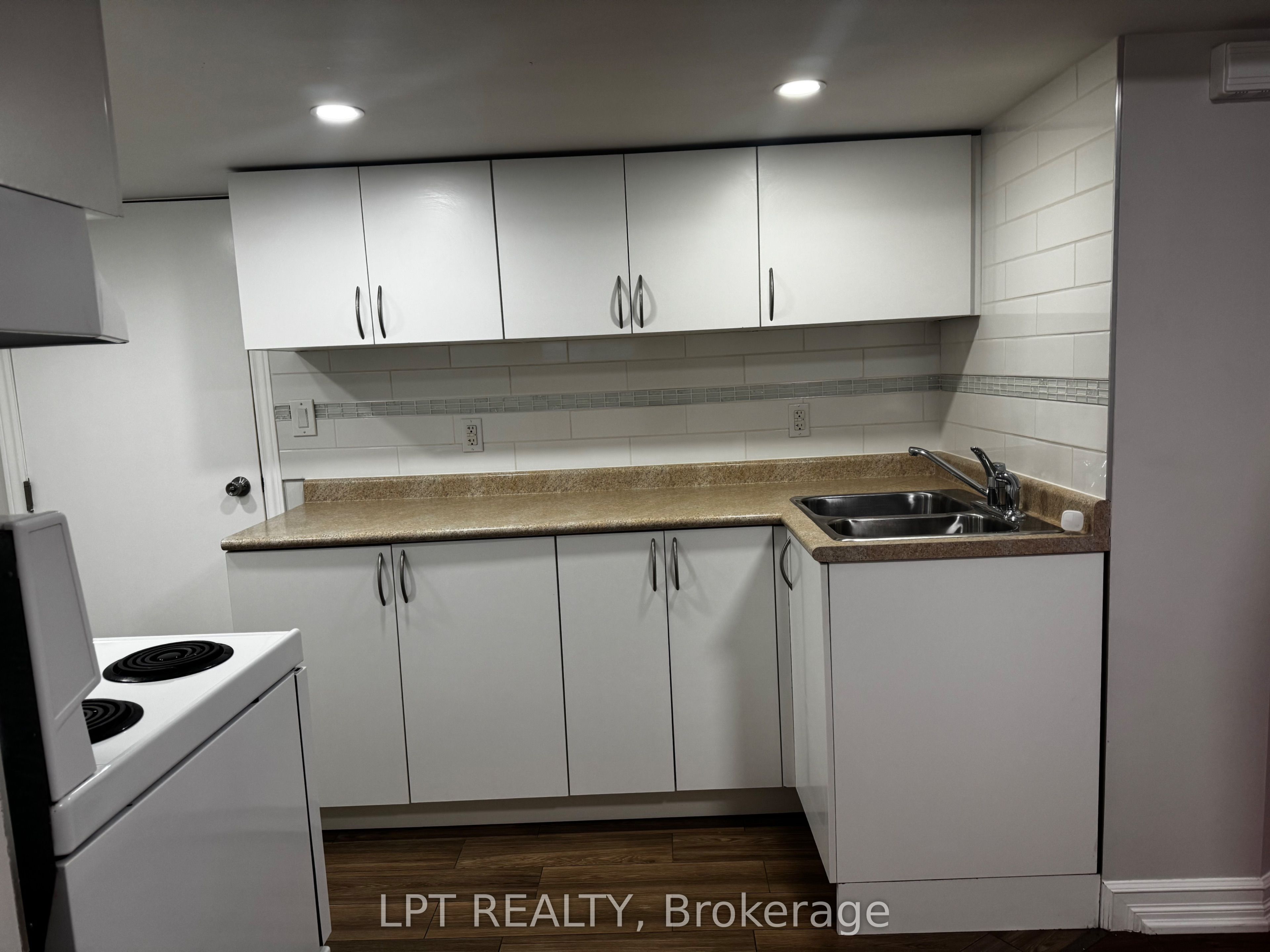 17 Alabaster Drive, Brampton, ON L6V 4E5 photo 5