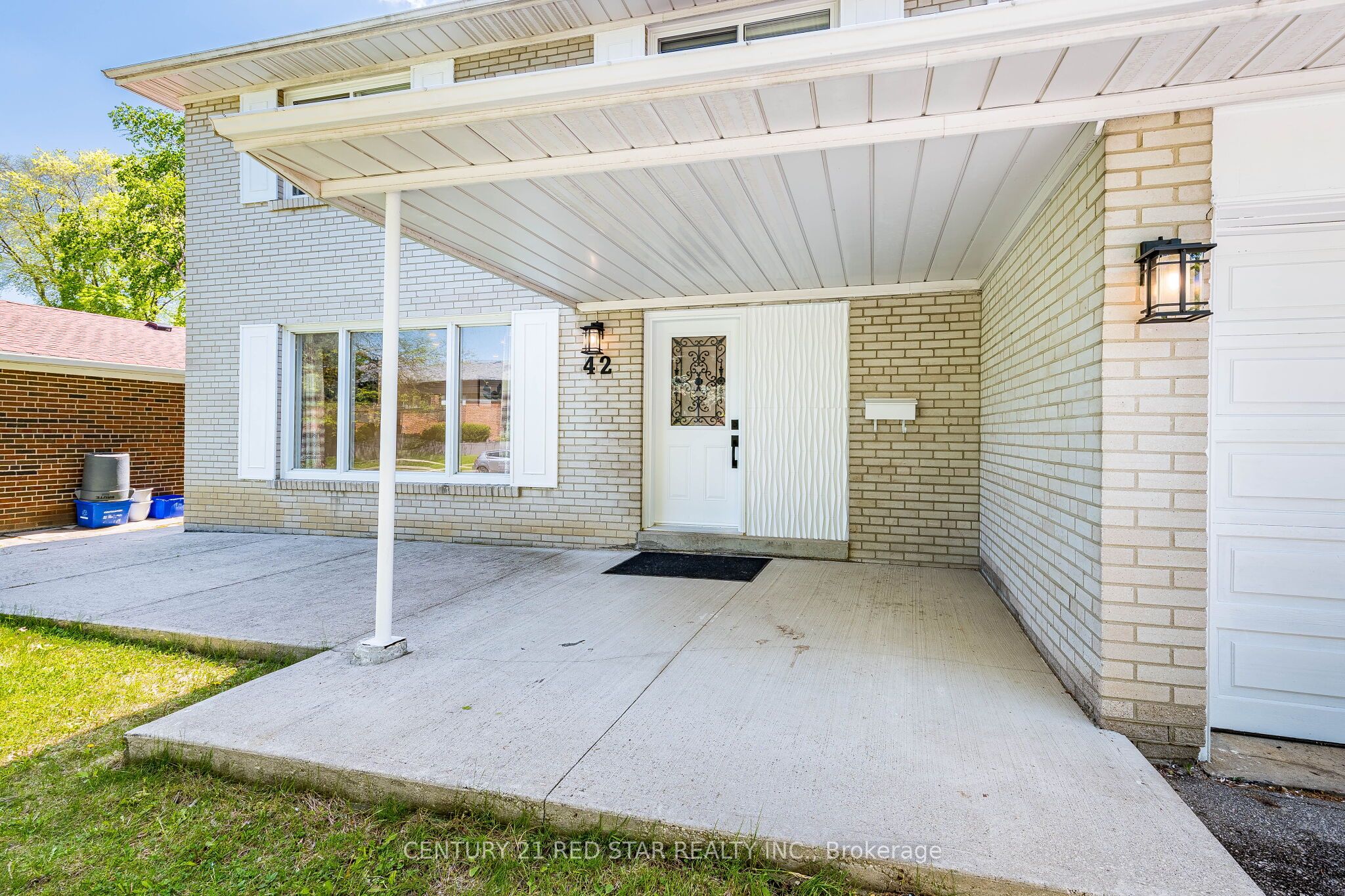 42 Broadfield Drive, Toronto, ON M9C 1L7 photo 2