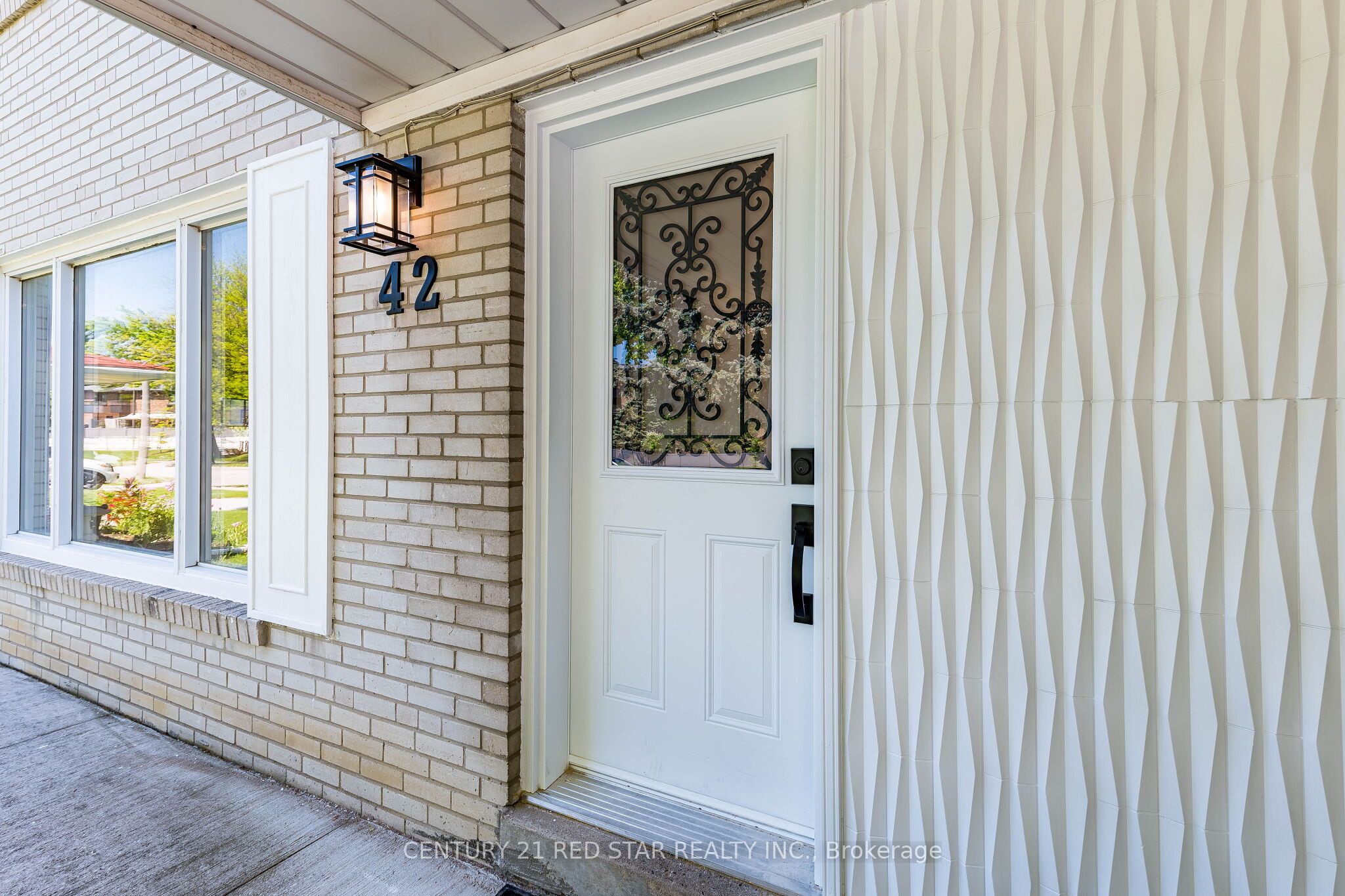 42 Broadfield Drive, Toronto, ON M9C 1L7 photo 3