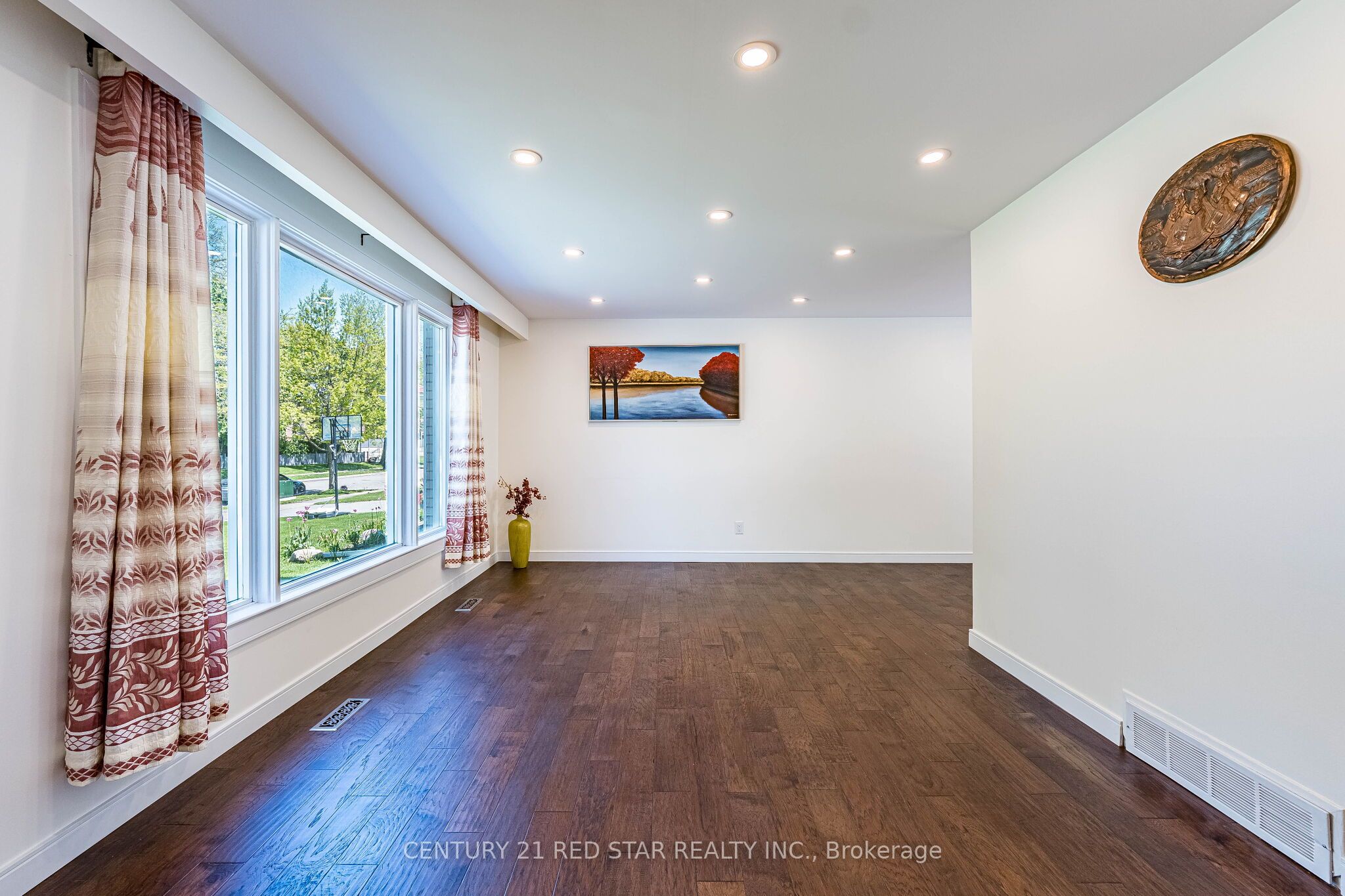 42 Broadfield Drive, Toronto, ON M9C 1L7 photo 5