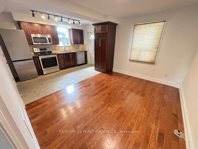540 Old Weston Road Main Floor unit, Toronto, ON M6N 3B1 photo 5