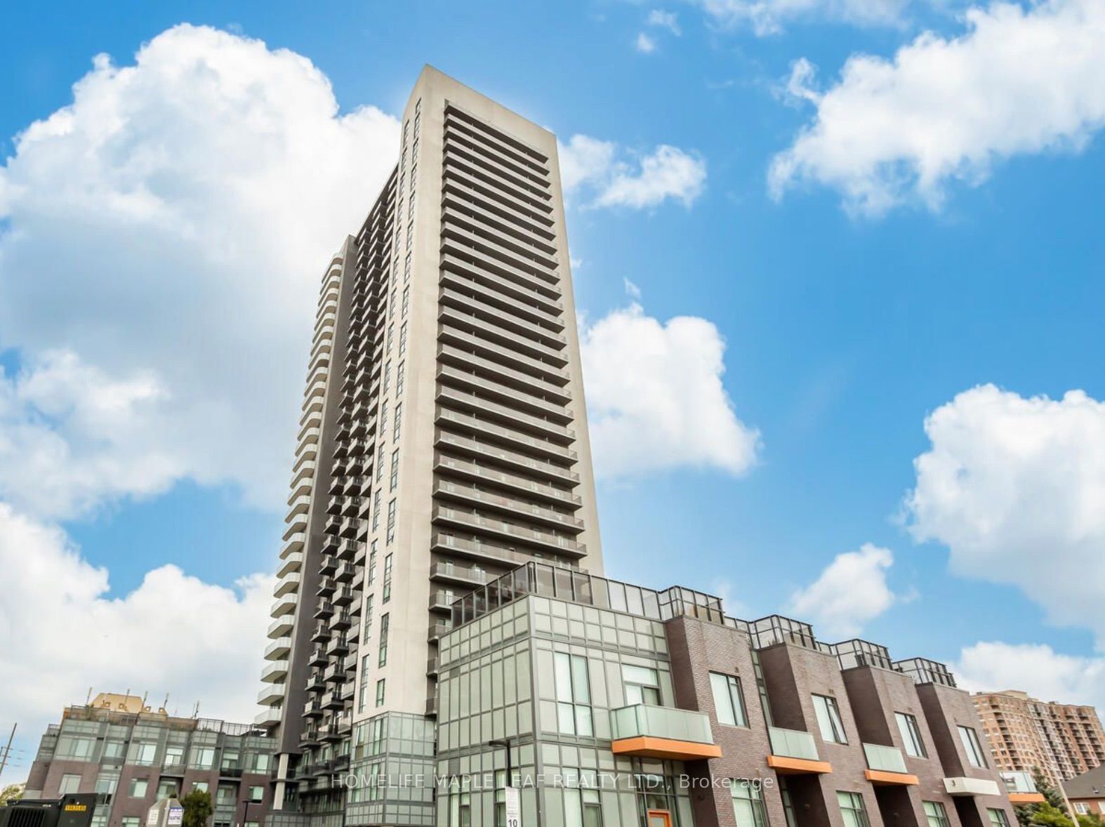 8 NAHANI Way 1019, Mississauga, ON L4Z 0C6