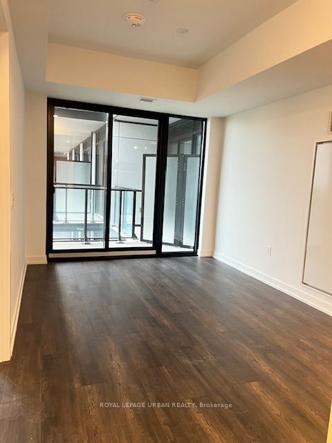 799 The Queensway 821, Toronto, ON M8Z 6A8 photo 2