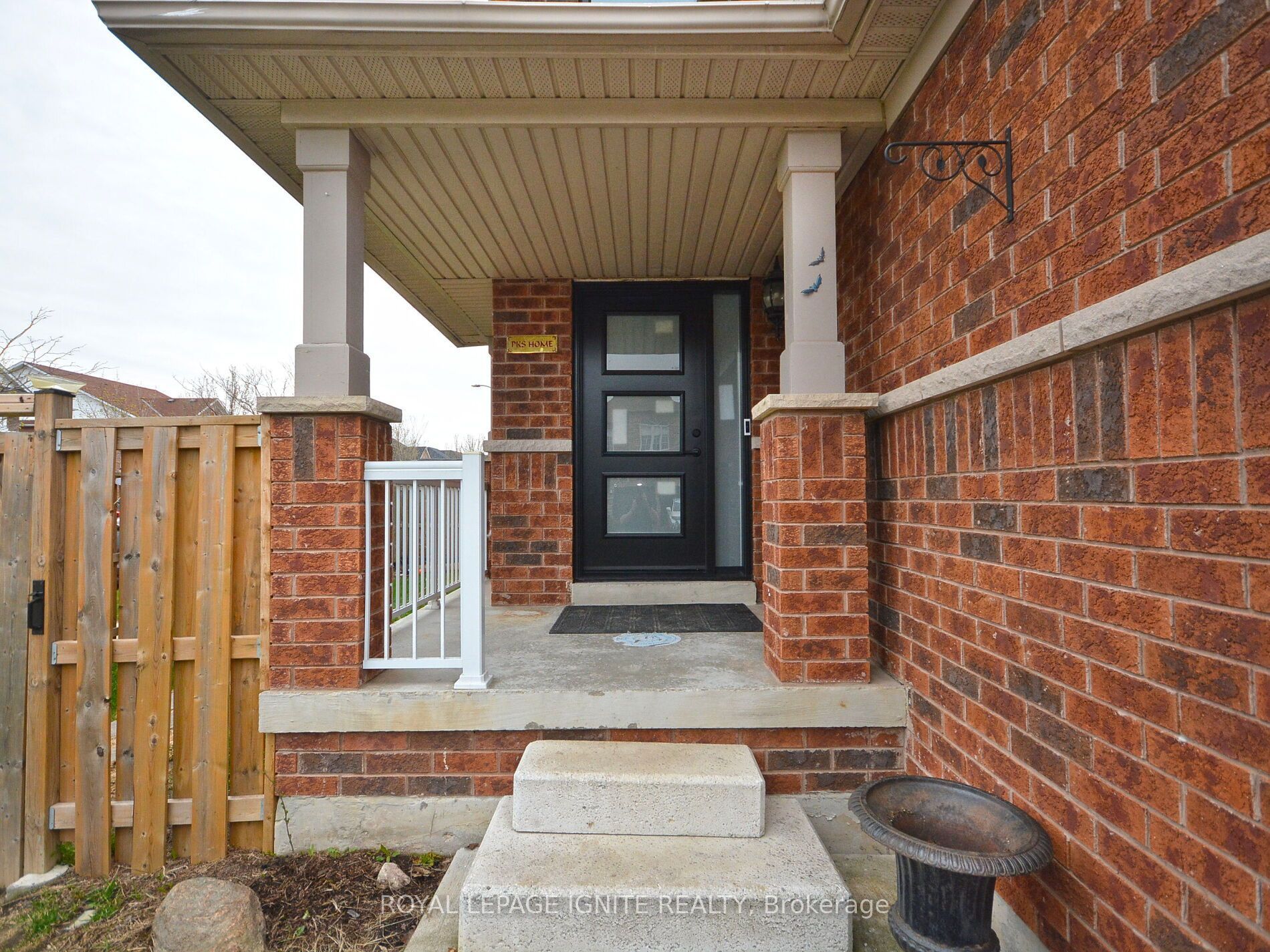 3856 Passway Road Main, Mississauga, ON L5N 8N8 photo 2