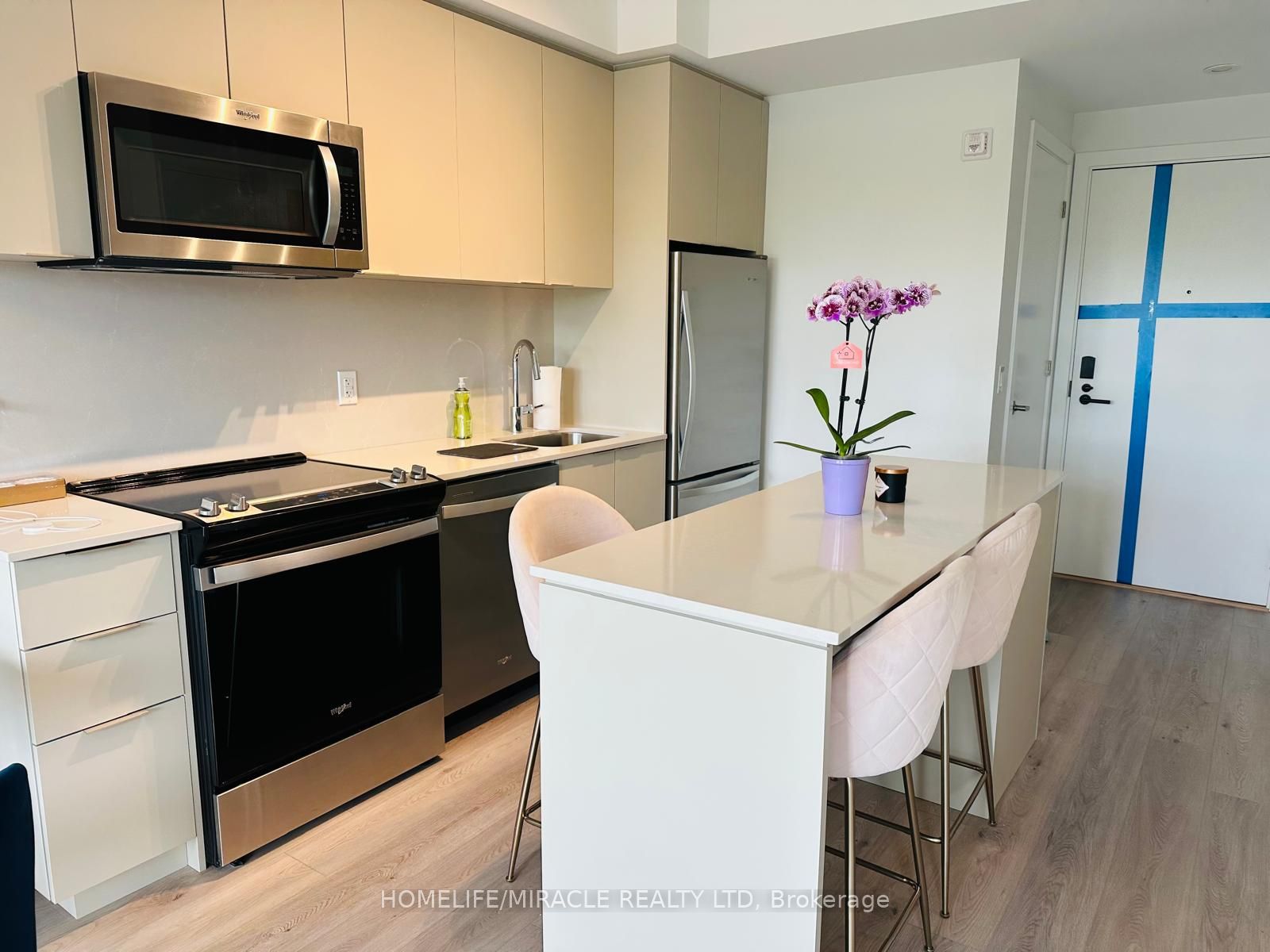 770 Whitlock Avenue 408, Milton, ON L9E 2B2 photo 4