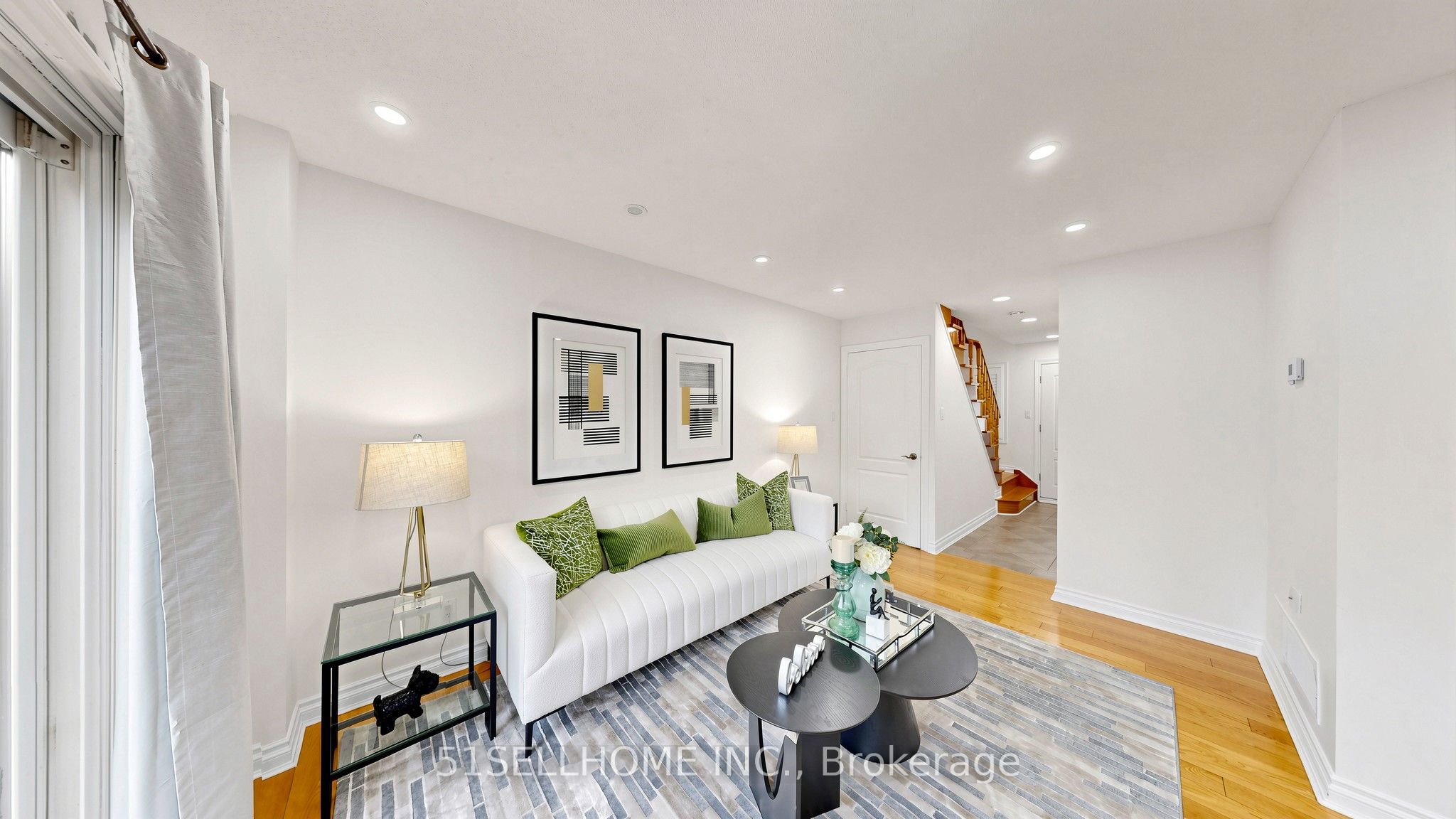 846 Savoy Crescent, Mississauga, ON L5R 3C7 photo 5