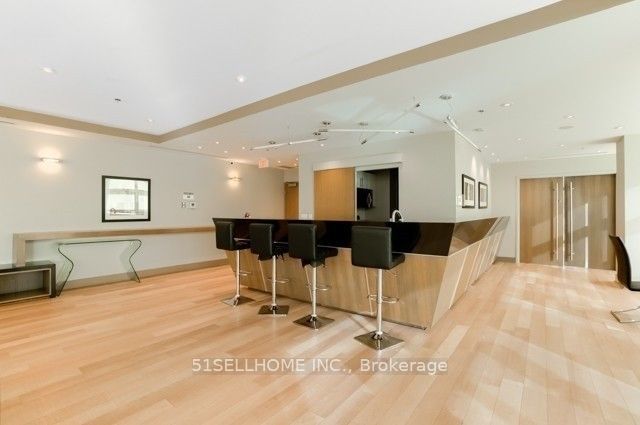 3985 Grand Park Drive 1203, Mississauga, ON L5B 0H8 photo 4