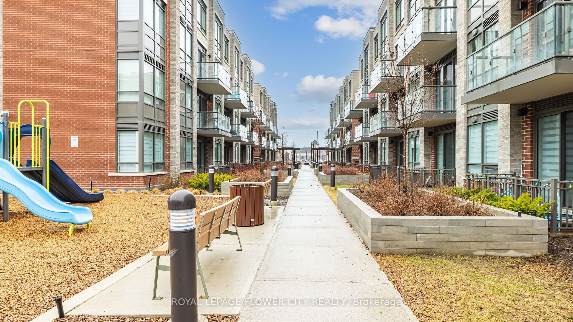 65 Attmar Drive E 253, Brampton, ON L6P 0Y6 photo 2